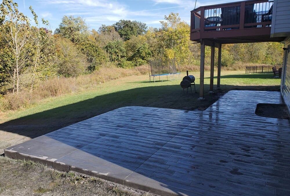 Wood-Plank-Stamped-Patio-Wentzville-10-19